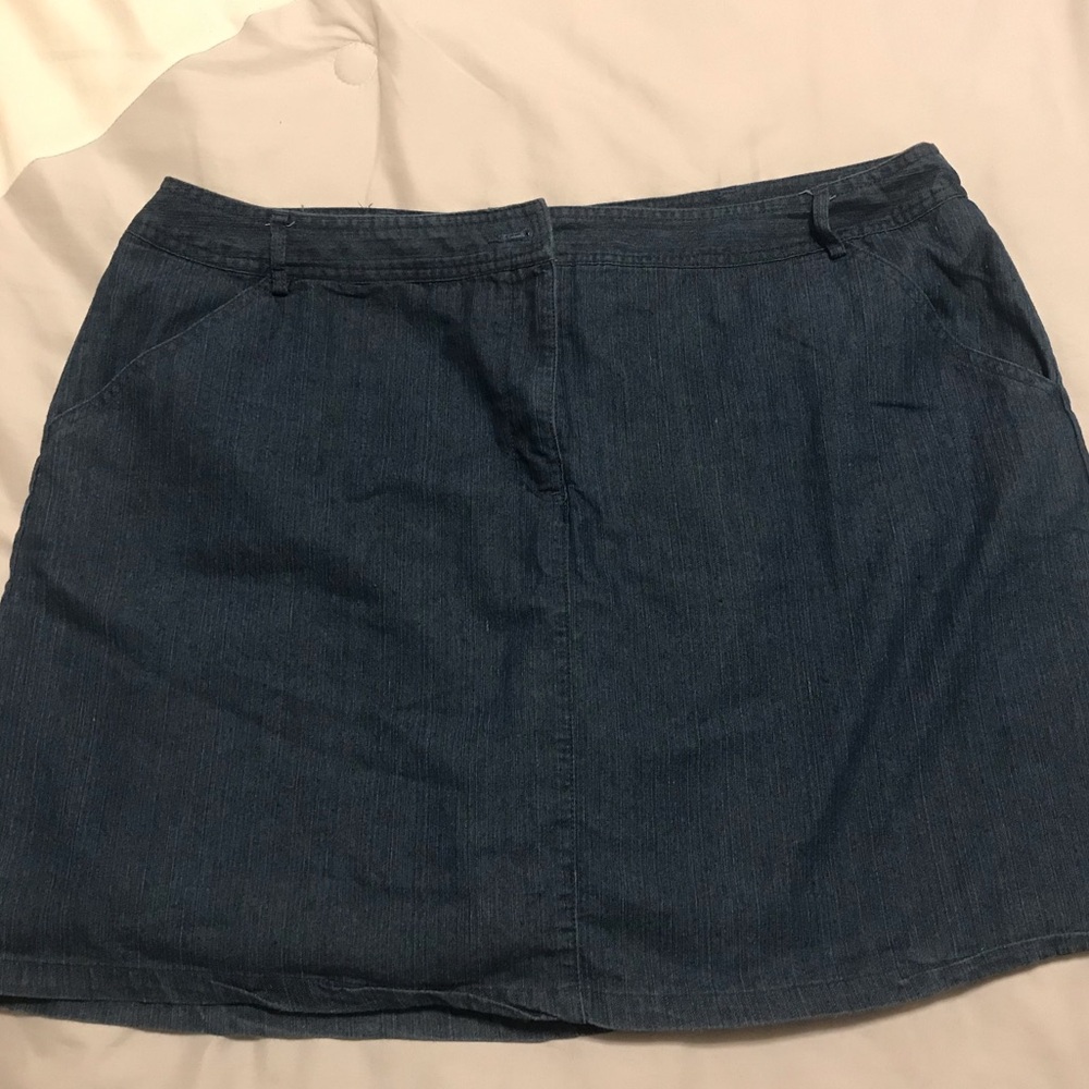 White Stag Skort
